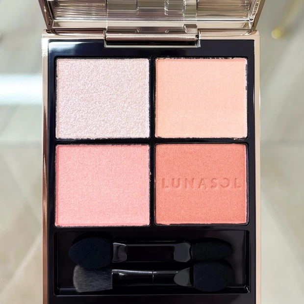 【LUNASOL】アイカラーレーションNの新色21番を現役イメコンがレビュー_1