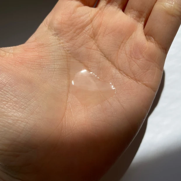 ジュリーク ハイドレイティング ウォーターエッセンス＋|実力派化粧水がリニューアルして新登場！ニキビ肌の私が使った感想_2_1