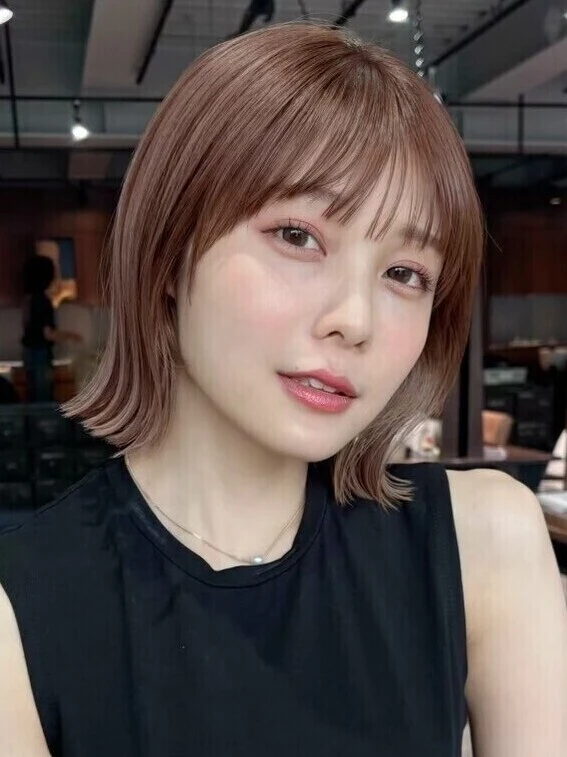 顔タイプ「キュート」に似合う髪型　女っぽカジュアルなくびれボブ