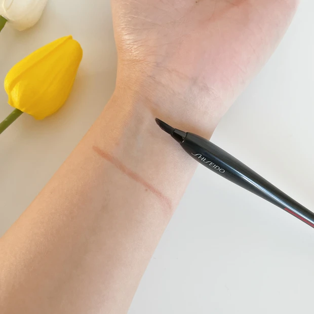 【資生堂メイクブラシ】バズりすぎて品切れ!テクニックいらずの「SHISEIDO KATANA FUDE アイ ライニング ブラシ」をレビュー_3