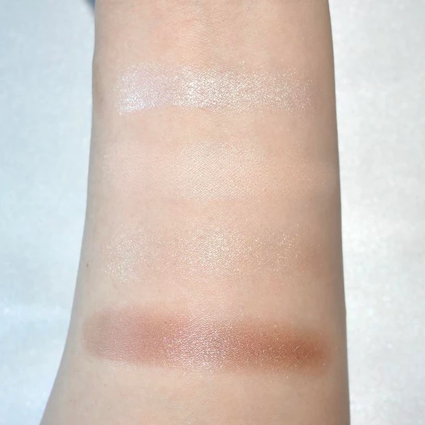 【ファミマ コスメ】sopo アイパレット 06 クレールカーキ スウォッチ