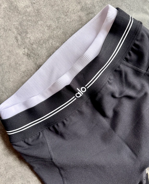 「来年こそ運動始めたい!」を叶える最強ウェア!韓国上陸で注目のALO!初心者におすすめ3選_2