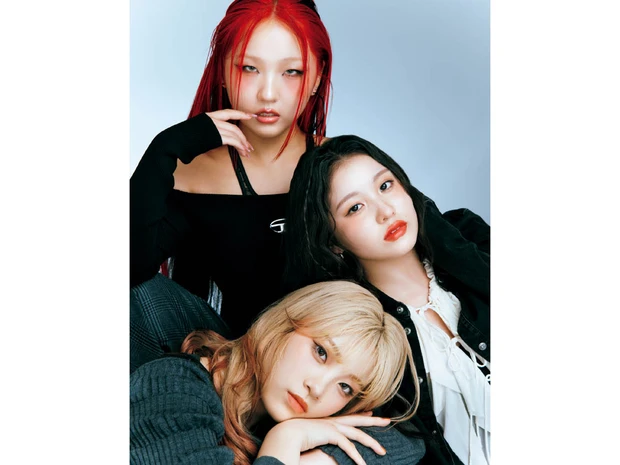 【HANA】CHIKA・KOHARU・MAHINAが秋のトレンドメイクにトライ！