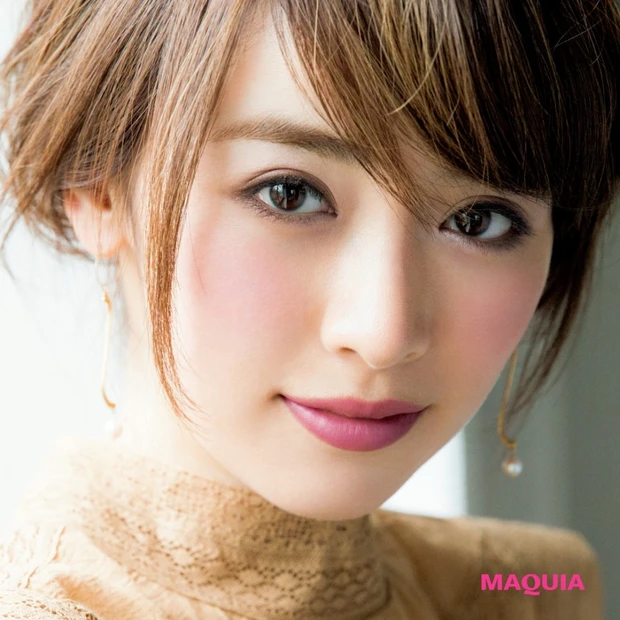ゲランの秋新色でナチュラルな上質顔へ　ぱっと目を引く“たれ目系”メイク