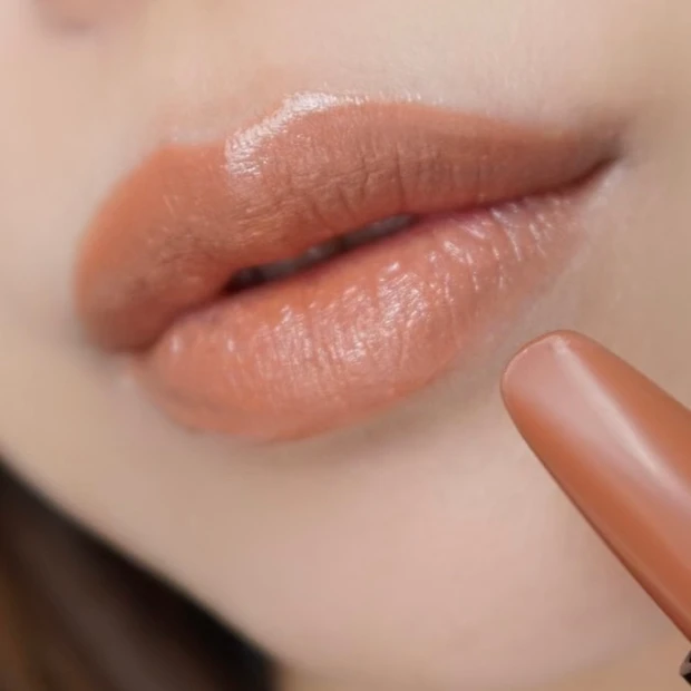 新作コスメ2023 SHISEIDO 資生堂 テクノサテン ジェル リップスティック マットリップ 403 Augmented Nude(Caramel) ベージュリップ  コスメ デパコス デパコスリップ technosatin gel lipstick 