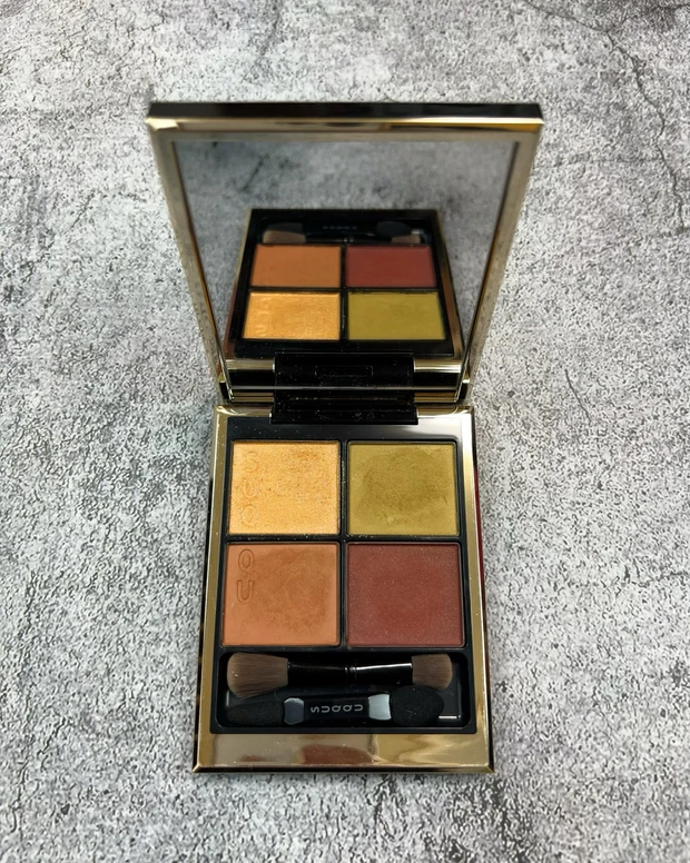 SUQQU スック シグニチャーカラーアイズ 冴樹