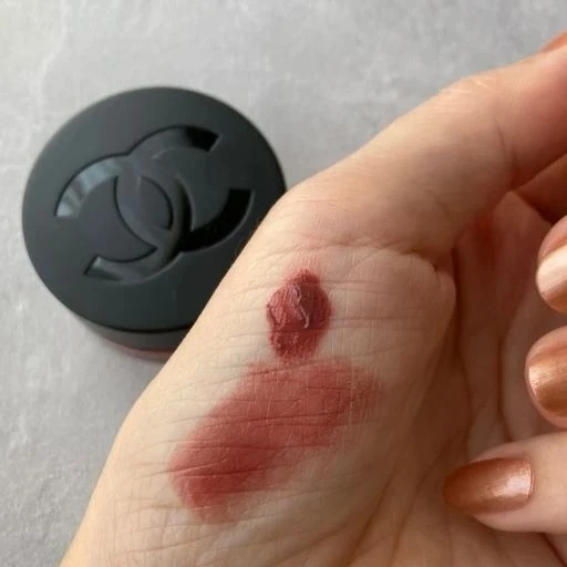 noaさん リップ&チーク ボーム N°1 ドゥ シャネル 3 ヴァイタル ベージュ 購入色スウォッチ