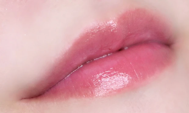 Laka(ラカ) ボンディンググロウリップスティック 206 ブルべ夏 ブルべ冬