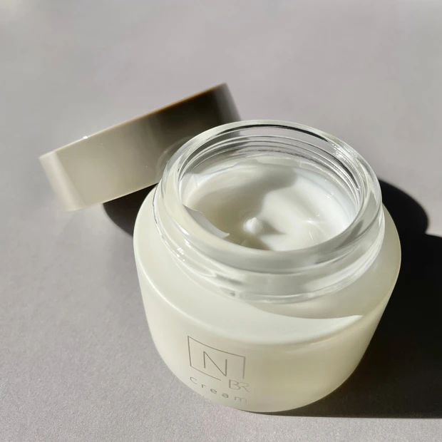 【スキンケア】発売直後に三度完売!今年新発売の美白エイジングケアシリーズ「N organic Bright」の濃密保湿クリーム_2
