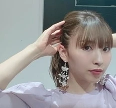 《中級編ヘアアレンジ》ねじって引き出して、可愛く立体的に。崩れにくさも抜群!マスクスタイルにもぴったりなヘアスタイル。_3