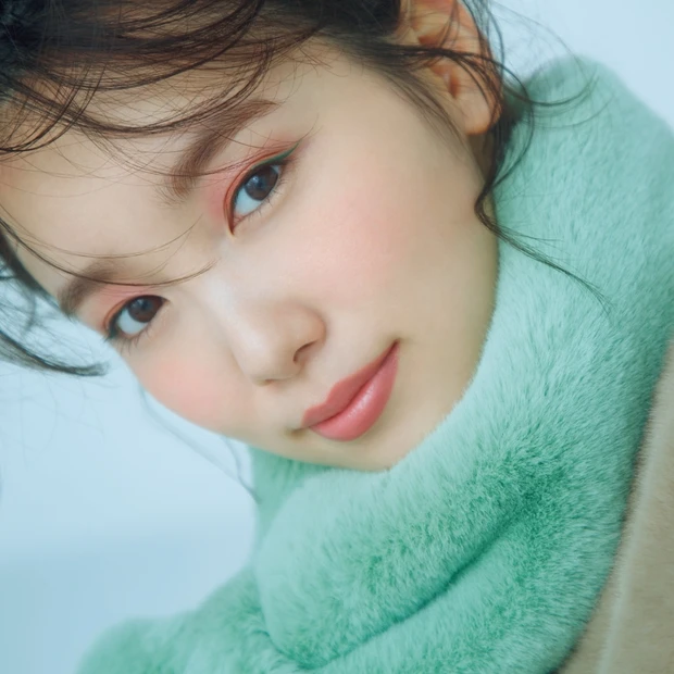 2021年下半期・中野明海さんのベストヒットメイク。ポップな色の掛け合わ…