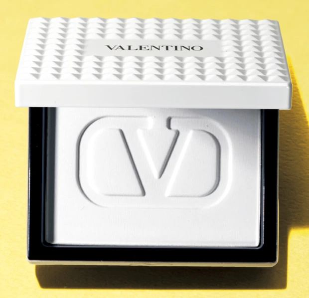 2026年1月新作コスメ ヴァレンティノ ビューティ Vフィルター【1/14アジア限定発売】
