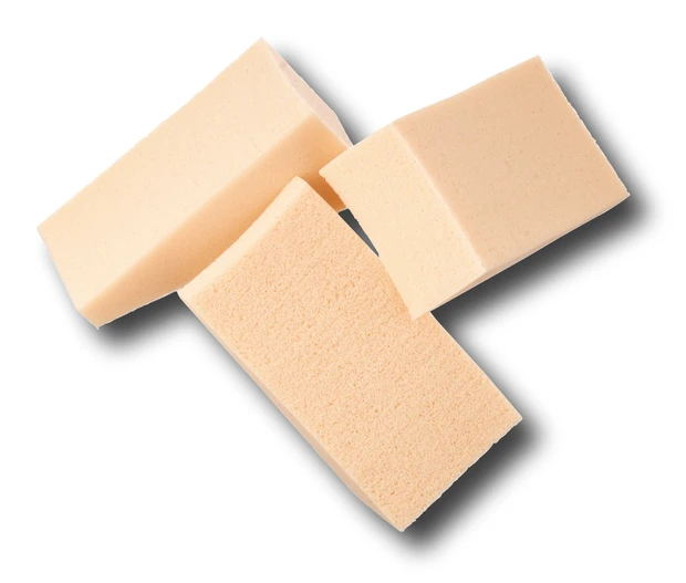 バリュースポンジN ウェッジ型タイプ 30個 ￥506／ロージーローザ