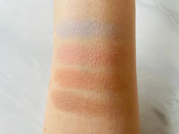 エクセルのシームレストーンブラッシュのスウォッチ