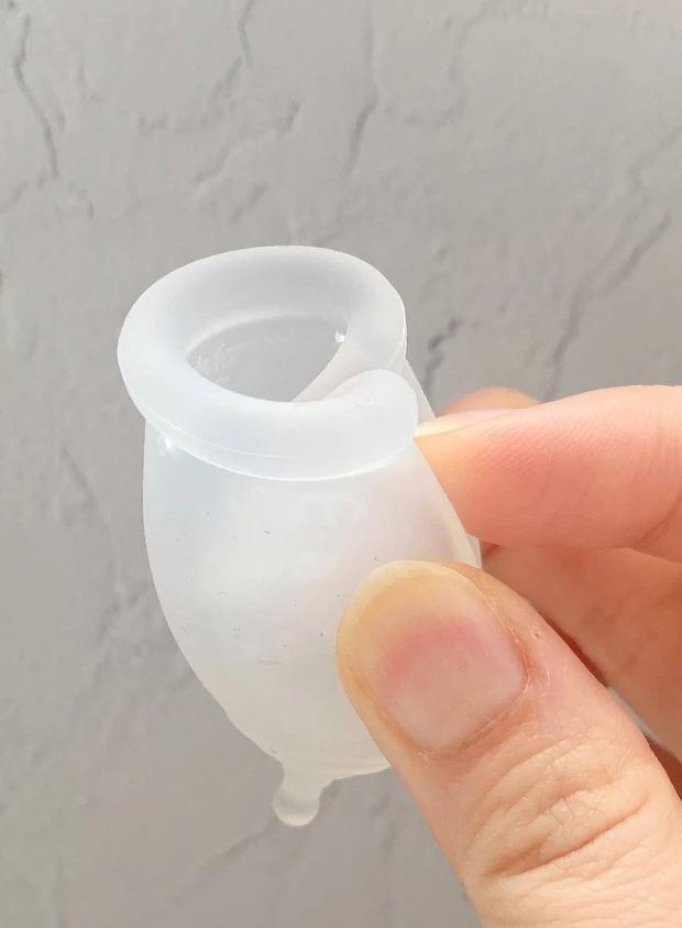 【フェムテック】月経カップ、初体験しました。「痛い?漏れない?」使い方とリアルな感想を赤裸々にご紹介。_4_1