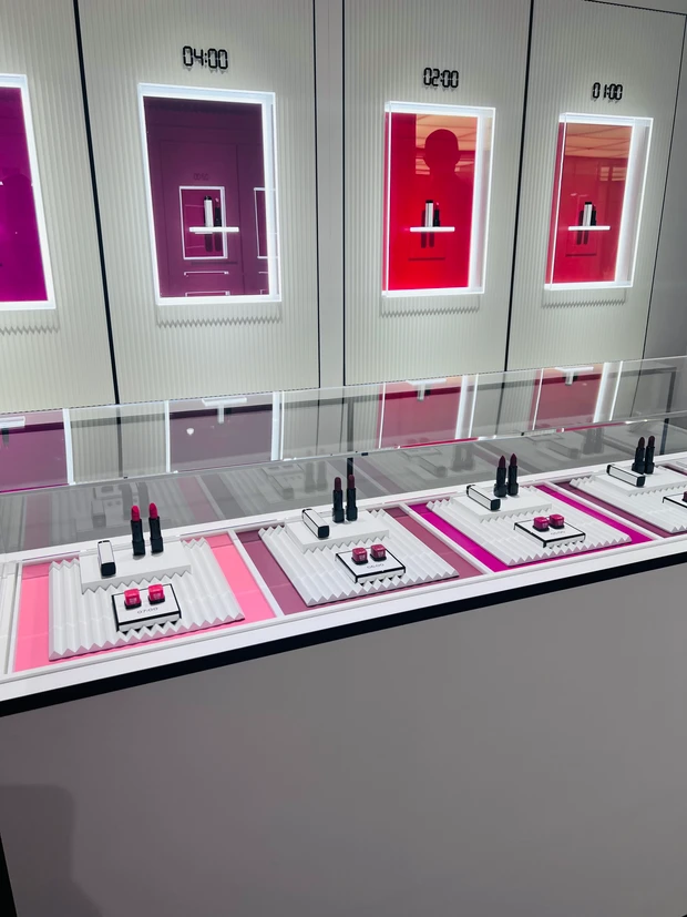 ルージュアリュール　ヴェルヴェットニュイ