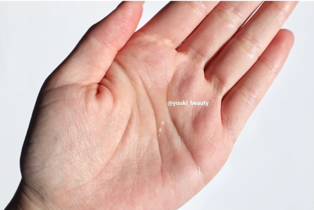 オバジＣ リファインローション　テクスチャー