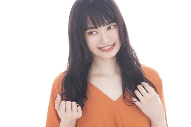 <動画つき!>「できるだけ簡単に」を追求! 頑張らない巻き髪のつくりかた
_9