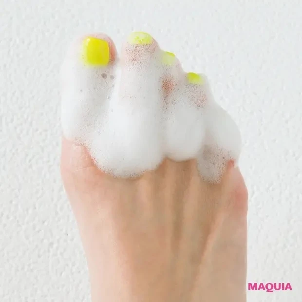 【夏のカラダ悩みQ&A】Q ニオわない足を保つ方法、ありますか?