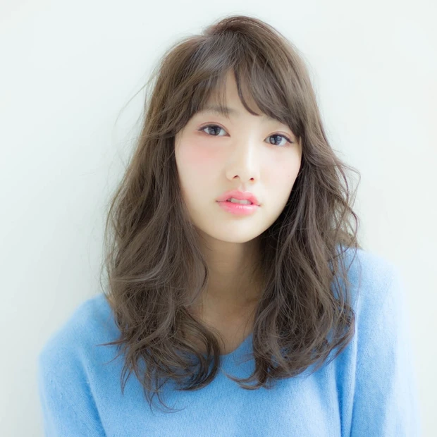 【注目ヘアカラー】こなれムード急上昇！ 愛されパステルアッシュブルー♡