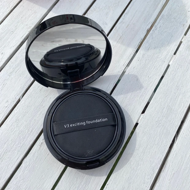 V3 エキサイティング ファンデーション