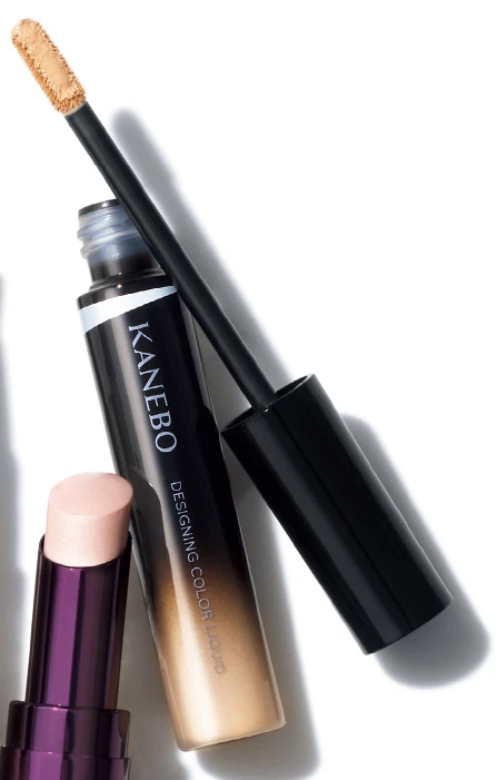 カネボウ デザイニングカラーリクイド 01