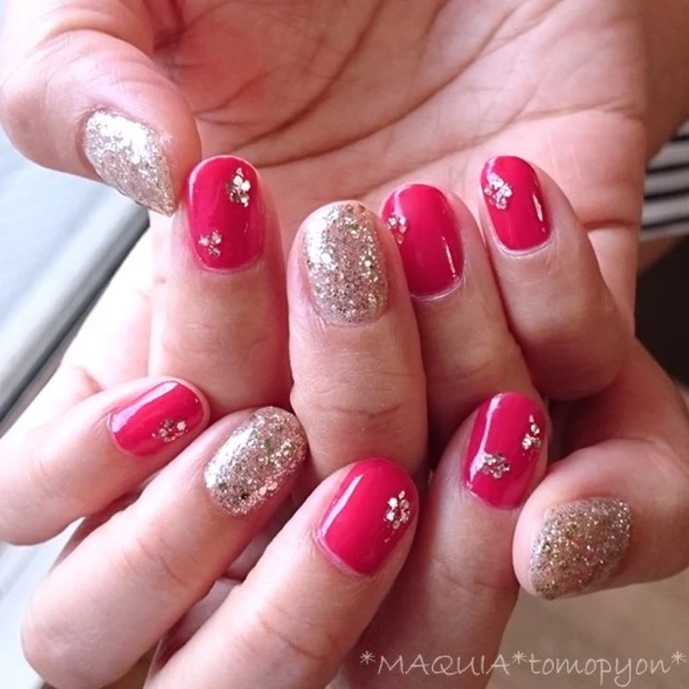 出張ネイル始めました!ネイルホリック&キャンドゥで、キラキラ×色っぽピンクネイル❤プチプラ・100均ネイル