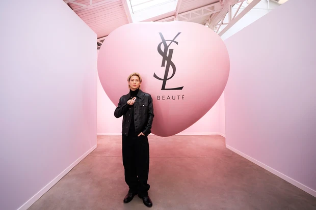 YSL BEAUTY アジア アンバサダー 平野紫耀さん　「YSL ラブシャイン」グローバル イベント in PARIS②