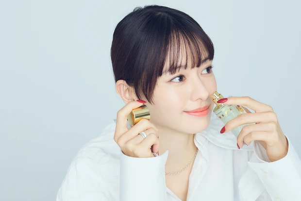 『山本舞香さんが実践! 水晶玉子先生が占う【美容・健康運】を上げる2024年開運アイテム』