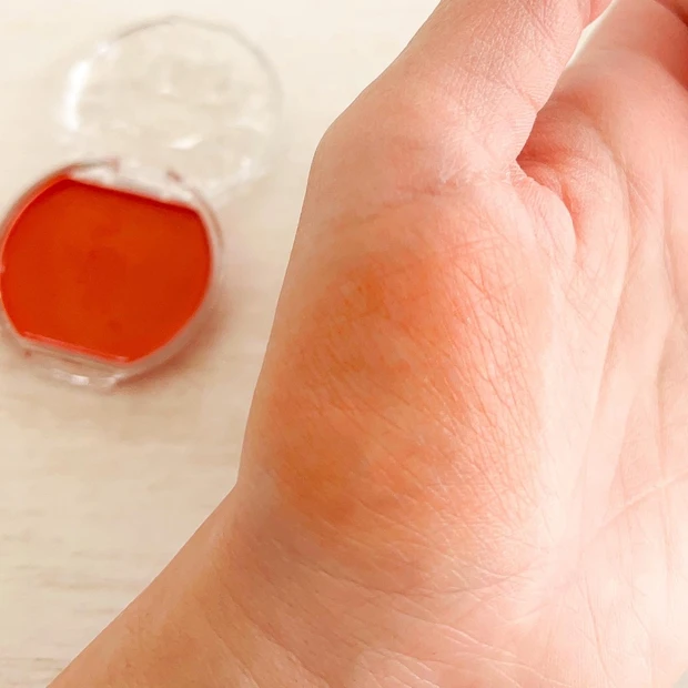 【キャンメイク春限定色】ブルベにこそすすめたい！肌色にとらわれず楽しむ「オレンジメイク」のポイント_4