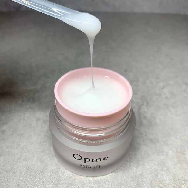 忙しい朝はオールインワン時短ケアで完了！コラーゲンたっぷり高保湿ジェル【アスタリフト オプミー】_4