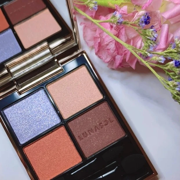 《LUNASOL》ブルベにも似合う!春の清涼コーラルメイク