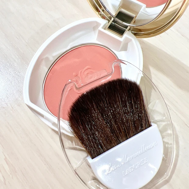 【宝石箱チーク】ついにブランド撤退！？気分も上がるラデュレのチークは絶対手に入れて！_3_1