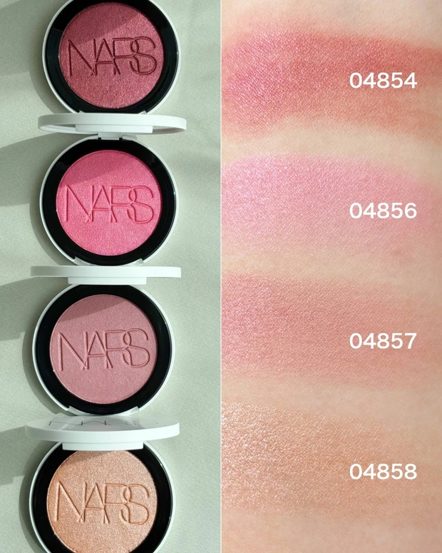 NARS ライトリフレクティング ルミナイジングブラッシュ スウォッチ1