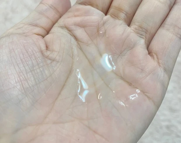 メラノCC「薬用しみ対策 美白化粧水」の口コミ