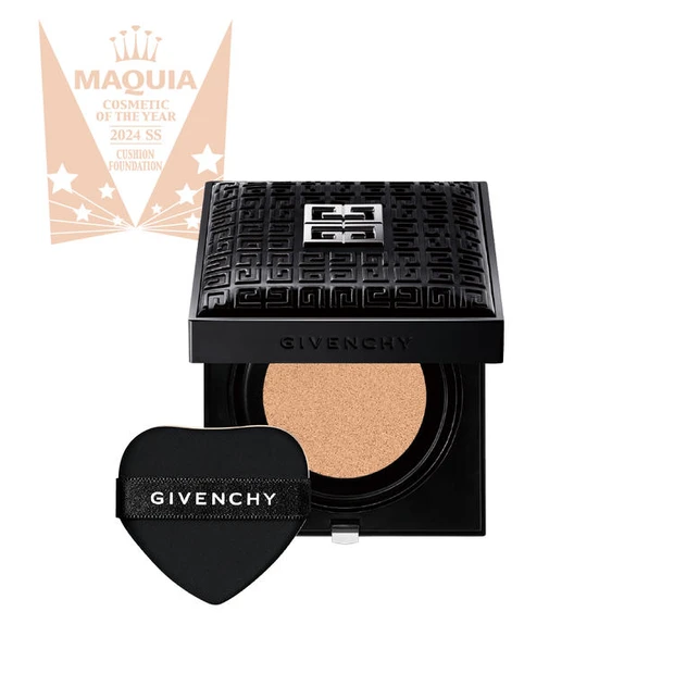 ファンデーション クッション ジバンシイ プリズム・リーブル・スキンケアリング・グロウ・クッション