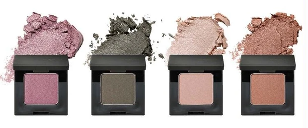 【2位】オサジの春は色で遊び心を表現。ペンシルアイライナーも新登場!【春新色コスメ2024】