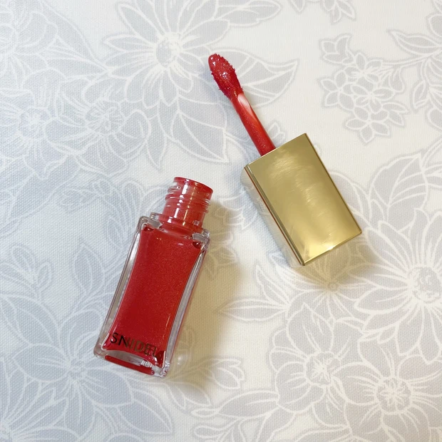 スナイデルビューティーのリップ