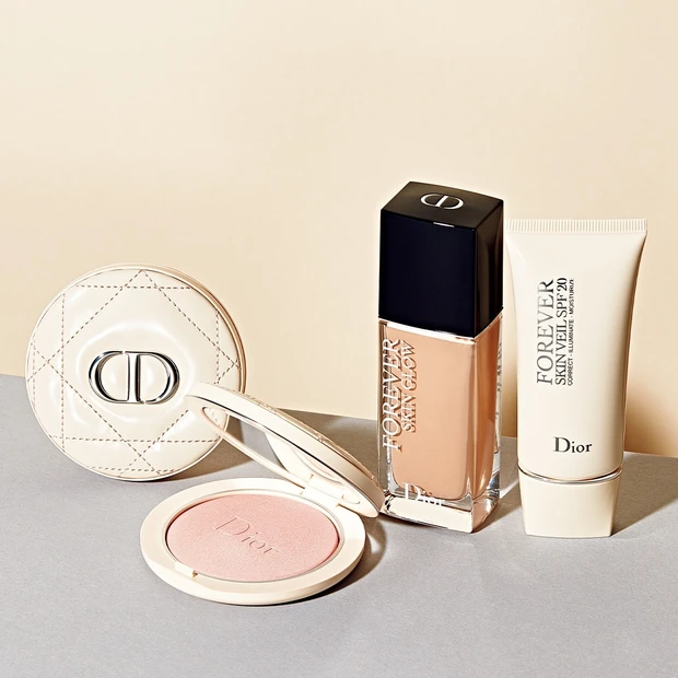 DIOR FOREVER × 人気アーティスト この肌で私をもっと好きに…