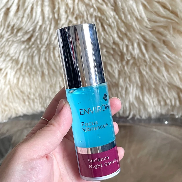 エンビロン(ENVIRON)初の夜用美容液🌙セリエンスナイトセラムを紹介!!