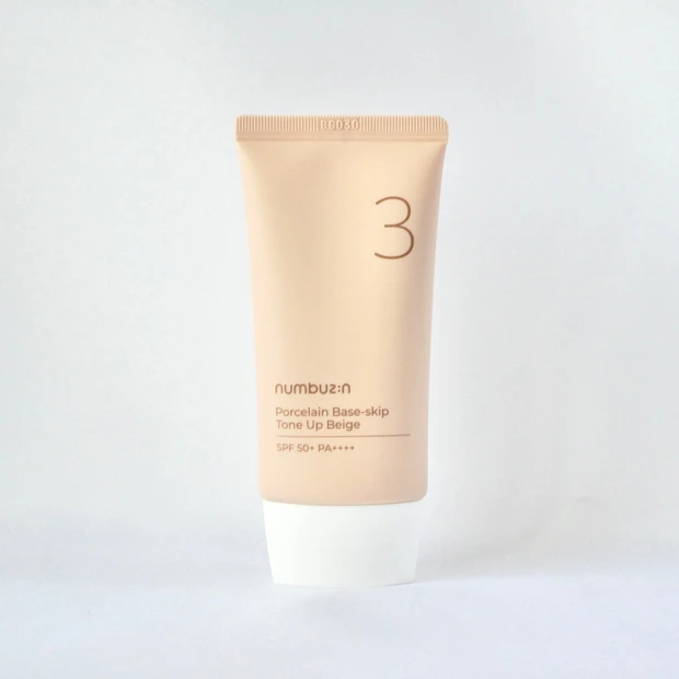 numbuzin(ナンバーズイン) 3番 ノーファンデ陶器肌トーンアップクリーム SPF50+ PA++++ ノーファンデUV