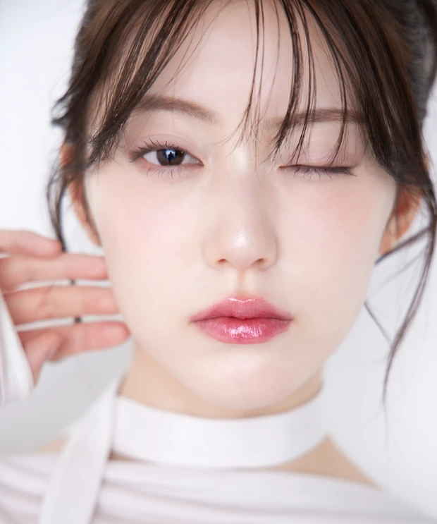 ぷっくりまん丸リップの作り方、佐々木れなさんのリップの作り方、人気ヘアメイク佐々木れなのリップテク