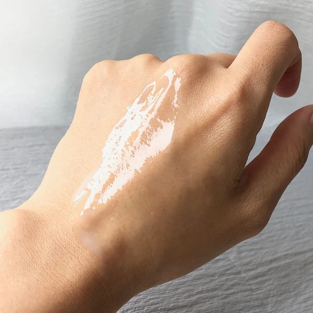 【イハダの薬用ケアシリーズから”美白ライン”が登場！】トラブルリスク肌でも透明感！_3_3