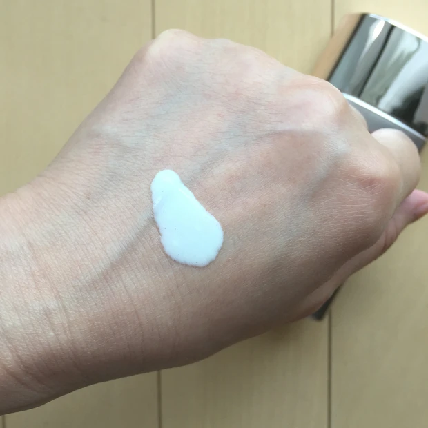 肌悩みや目的別♡
私的おすすめ!!ドラッグストアで買えるプチプラ日焼け止め9選♡♡Part2!!
_8_1