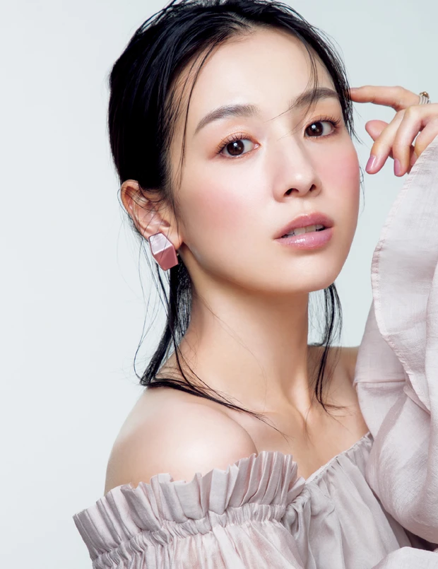 林 由香里＆paku☆chanが考える「新しい顔、自分UPDATEメイク」の見つけ方 PhotoGallery_2_6