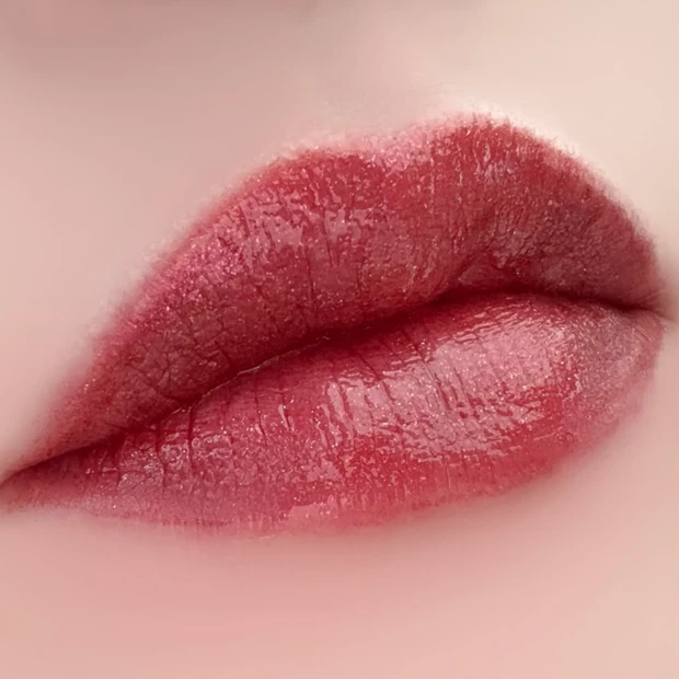 Dior ルージュ ディオール シークイン リキッド デュオ 881 カルーセル ブルベ冬