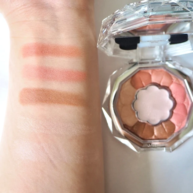 ジルスチュアート ブルームクチュールアイズ 03 peony harmony