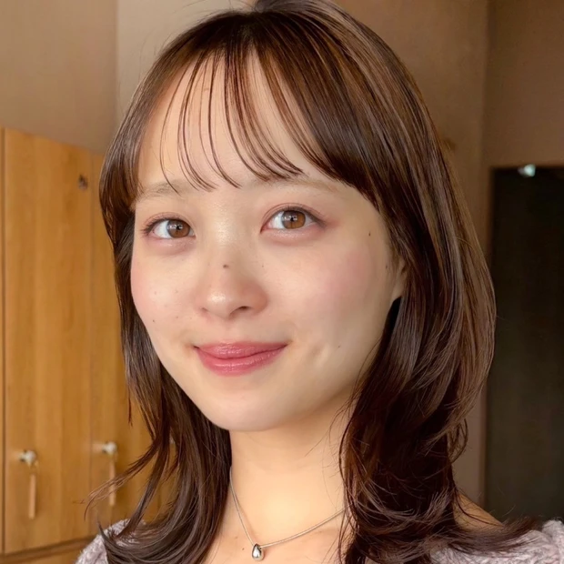 【小顔ミディアム】簡単セットで可愛く決まる♡ トレンド感満載の外ハネミディアムレイヤー