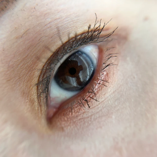 ミルフィー 絵画リキッドアイライナー 04 ピンクパール