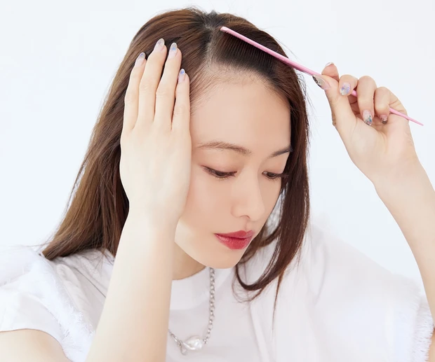 ロングヘアの山本舞香さんをニュアンスチェンジさせるなら?
_6